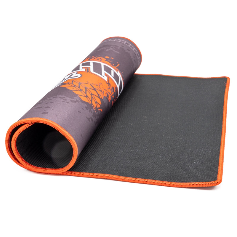 TAPIS DE STAND SILICONE 4MM TAILLE 60X40CM HOBBYTECH GRIS/ORANGE