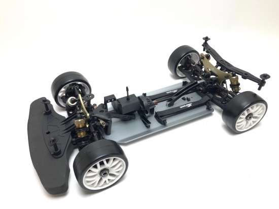 SERPENT 811 GT LWB BRUSHLESS 1/8 RACE ROLLER (sans carro)