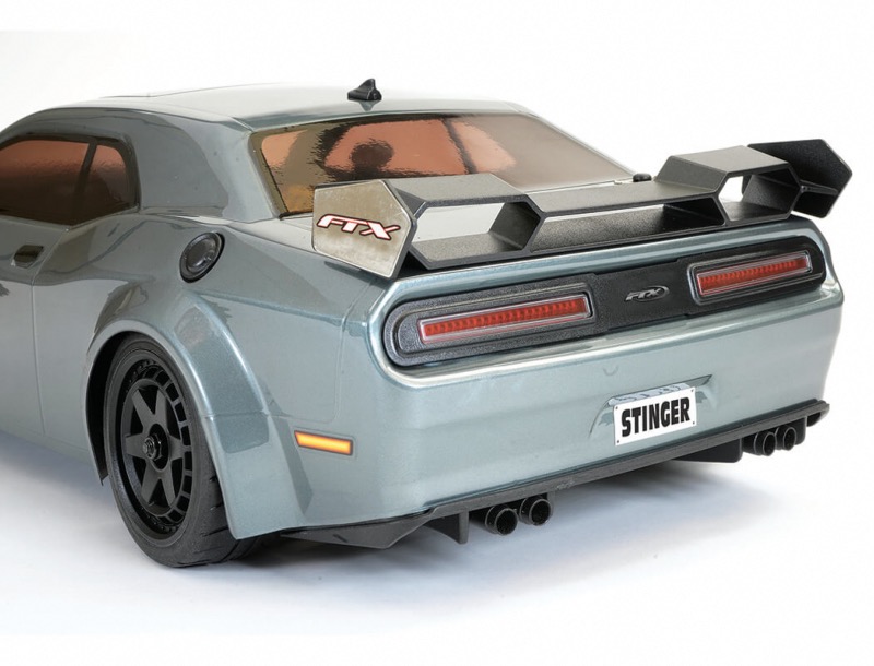 FTX STINGER 1:10 ON-ROAD STREET BRUSHLESS AVEC LIPO ET CHARGEUR - GRIS