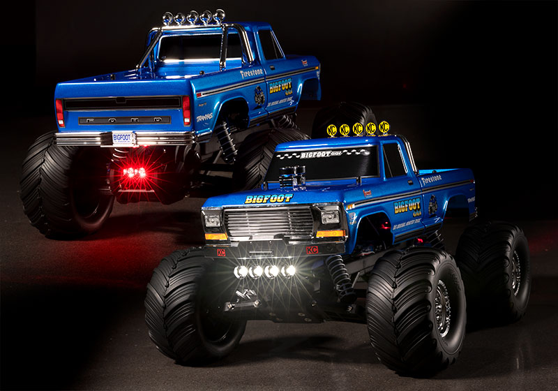NOUVEAU TRAXXAS BIGFOOT NO.1 LEDS – 4X2 MONSTER TRUCK BRUSHED AVEC ACCUS&CHARGEUR
