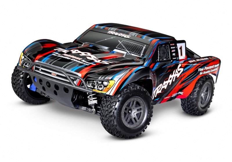 PACK ECO TRAXXAS SLASH 4X4 BRUHLESS  HD PARTS LIPO 2S CHARGEUR RAPIDE SAC OFFERT
