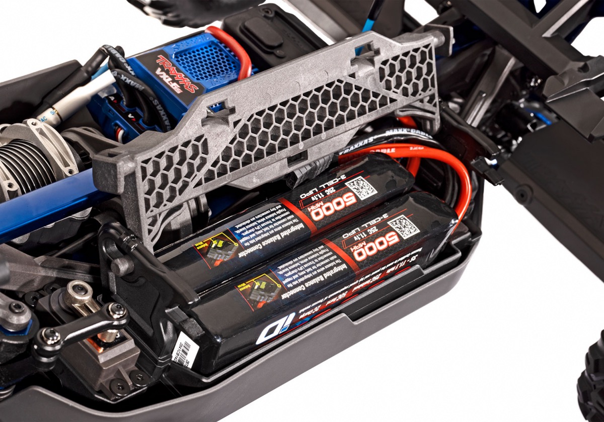 OFFRE SPÉCIALE  TRAXXAS SLEDGE 4X4 BRUSHLESS BLEU AVEC LIPO 6S